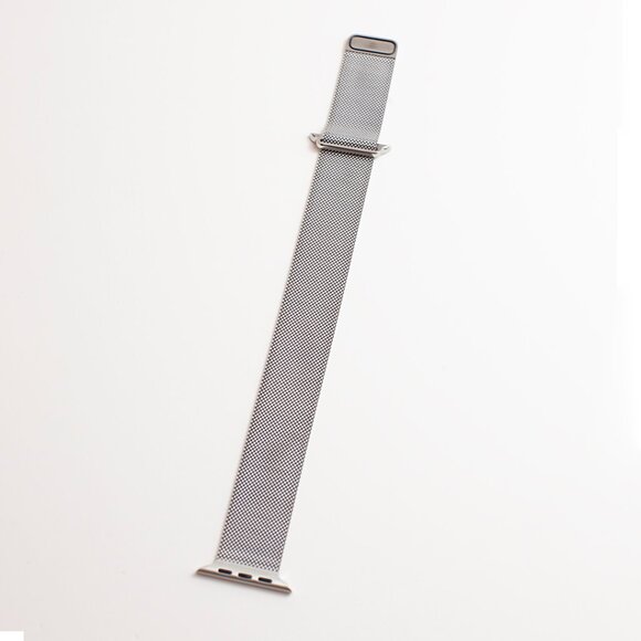 42MM Apple Watch Milanese Silver Mesh Strap - Picture 6 of 6
